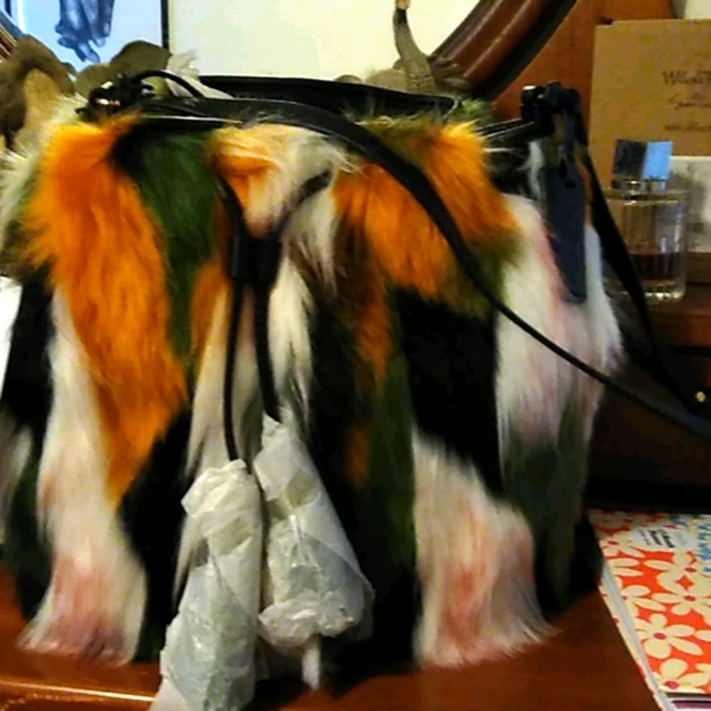 NWT UGG Faux Fur Bag matches all new ugg furrys